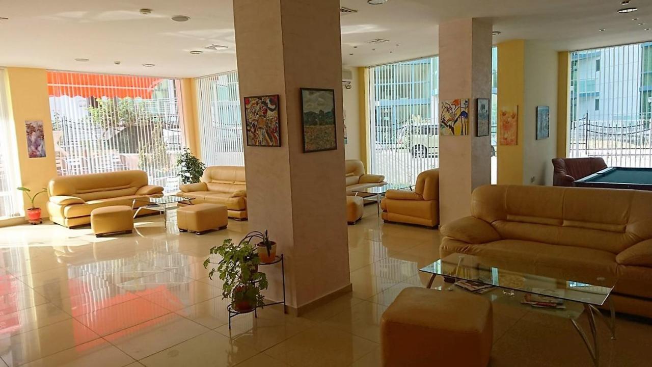 Diamond Hotel Primorsko Exterior photo